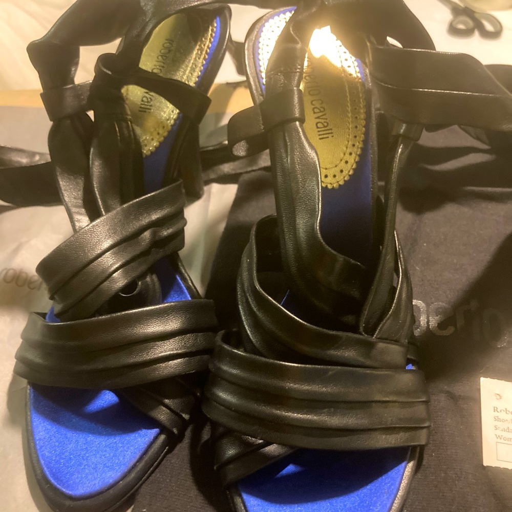 BNWT 6.5 Roberto Cavalli Dress Sandals